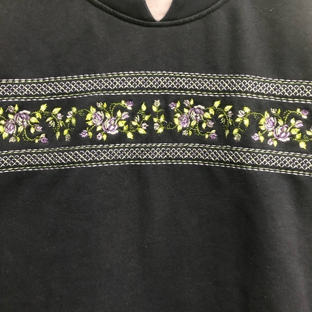 Vintage Shenanigans Purple Double Neck Floral Grandma Crewneck Sweater Medium - Picture 3 of 4